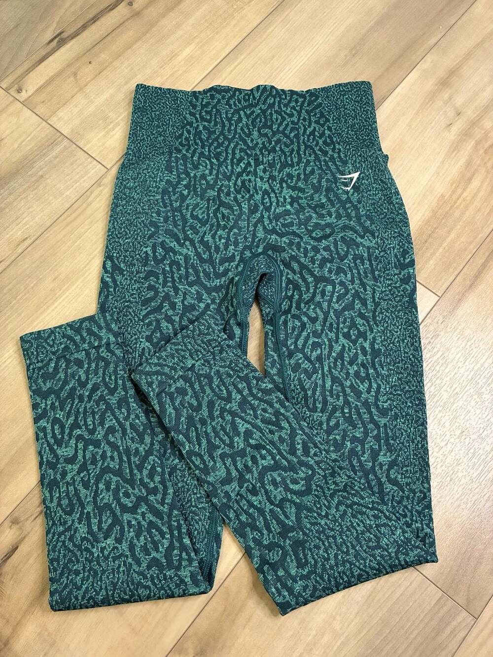 Gymshark Adapt Animal Seamless Leggings in Reef/Winter Teal